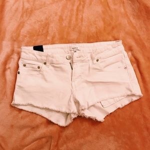 Aritizia white jean shorts